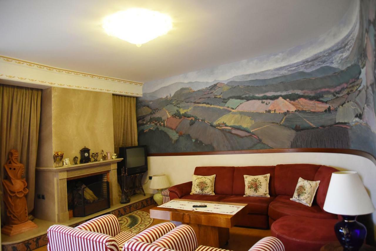 #Ioniahouse Surrel Villa Тирана Экстерьер фото