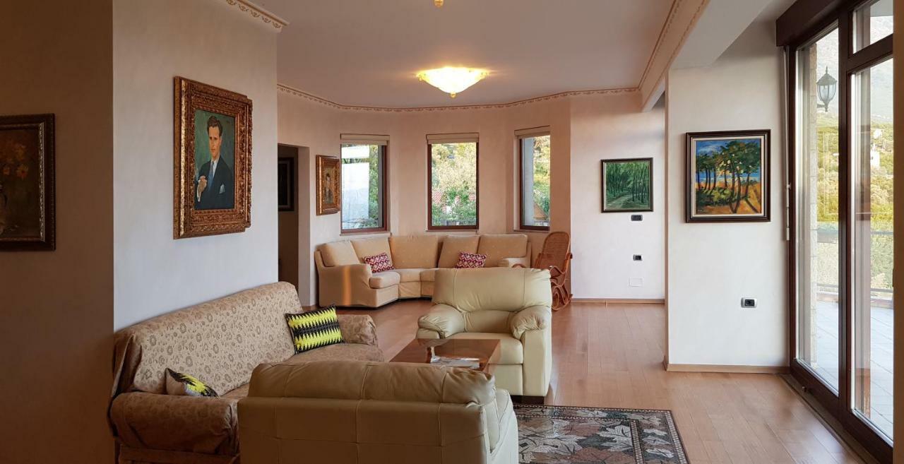 #Ioniahouse Surrel Villa Тирана Экстерьер фото